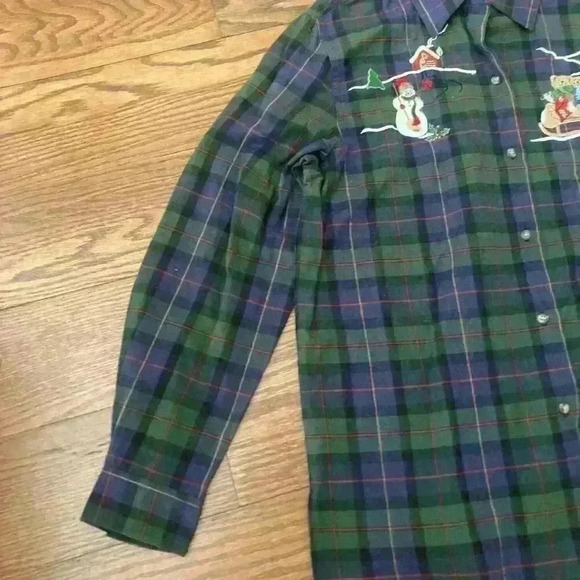 Vintage Plaid Christmas Snowman Embroidered Shirt size Medium Ugly Christmas - Picture 8 of 9